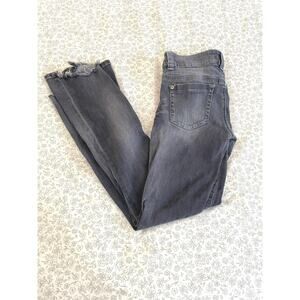 Guess Premium Gray Wash Jeans Women’s Sz 29 Distressed Hem